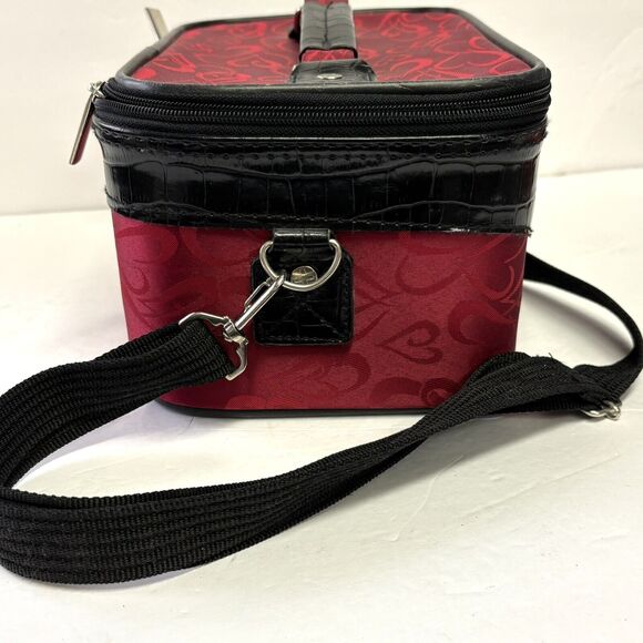 Red Heart Makeup Bag Women’s Toiletries Travel Case - Picture 5 of 11